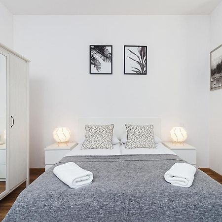 Charming Studio - 54 Starowislna Street 크라쿠프 외부 사진